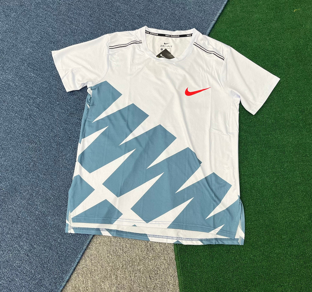 Nike Men's Dri-FIT Breathe Running T-Shirt – High-Performance Graphic Training Tee