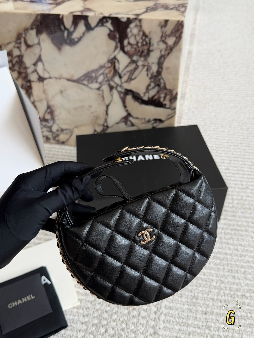 Chanel Quilted Leather Mini Half-Moon Hobo Bag – Classic Gold Chain Armpit Bag & Evening Handbag