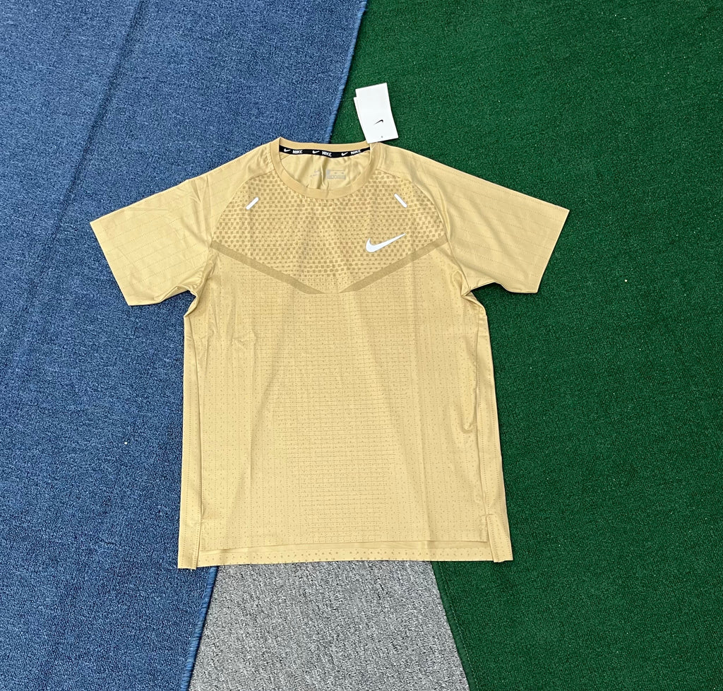Nike Men's Dri-FIT Running T-Shirt – Breathable Mesh Athletic Performance Tee