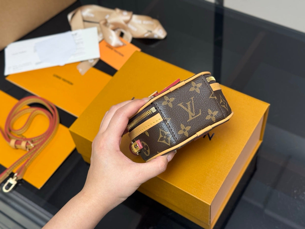 Louis Vuitton Monogram Boite Chapeau Mini Round Crossbody Bag – Classic Canvas Hat Box Shoulder Bag