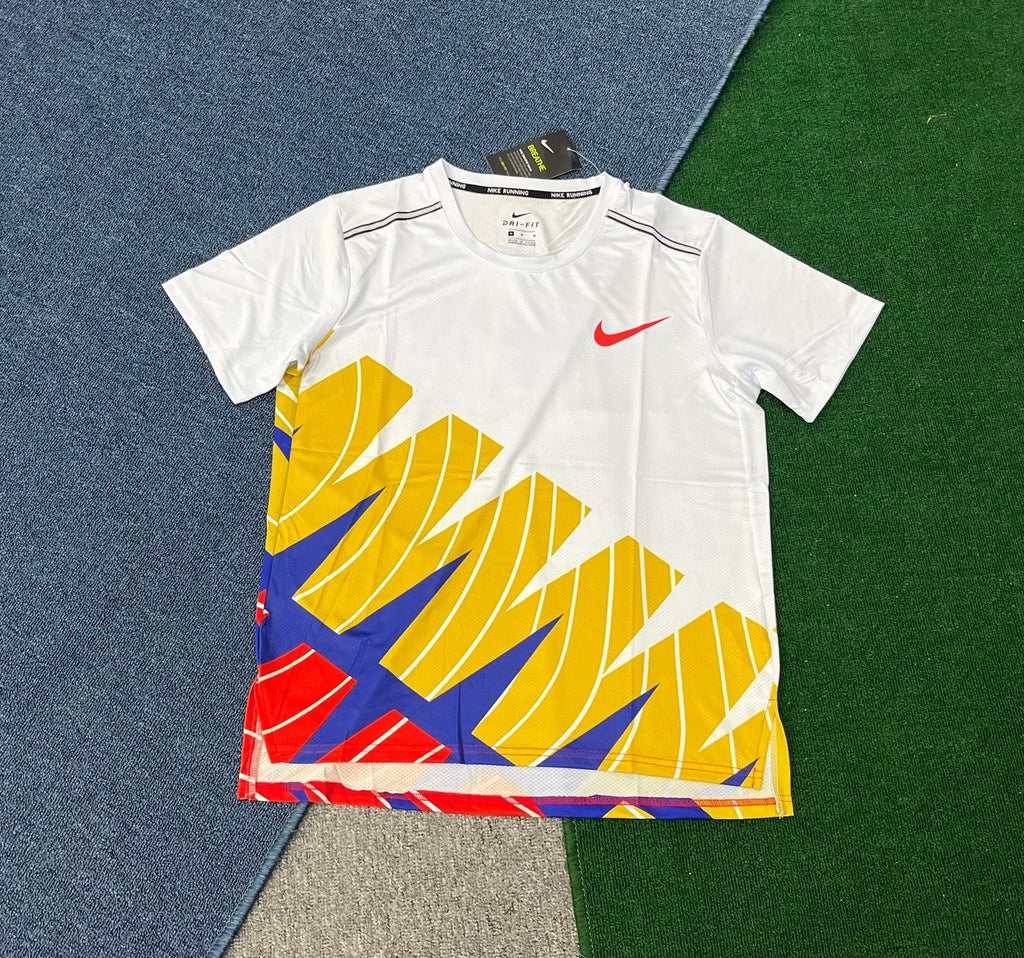 Nike Men's Dri-FIT Breathe Running T-Shirt – High-Performance Graphic Training Tee